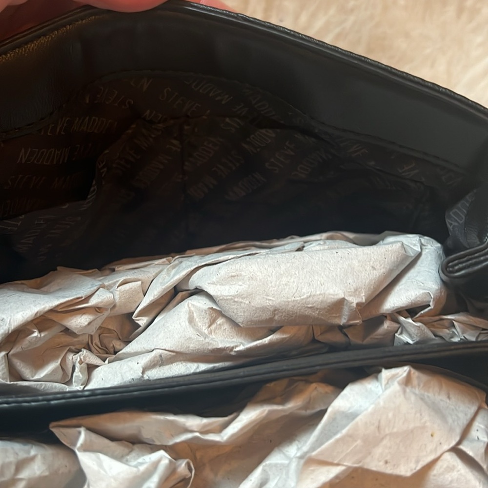 ✨NWT ✨Steve Madden black quilted purse - Picture 6 of 7